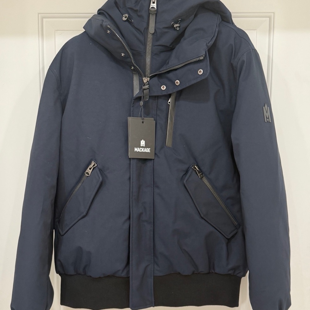 MACKAGE Dixon men’s hooded down coat